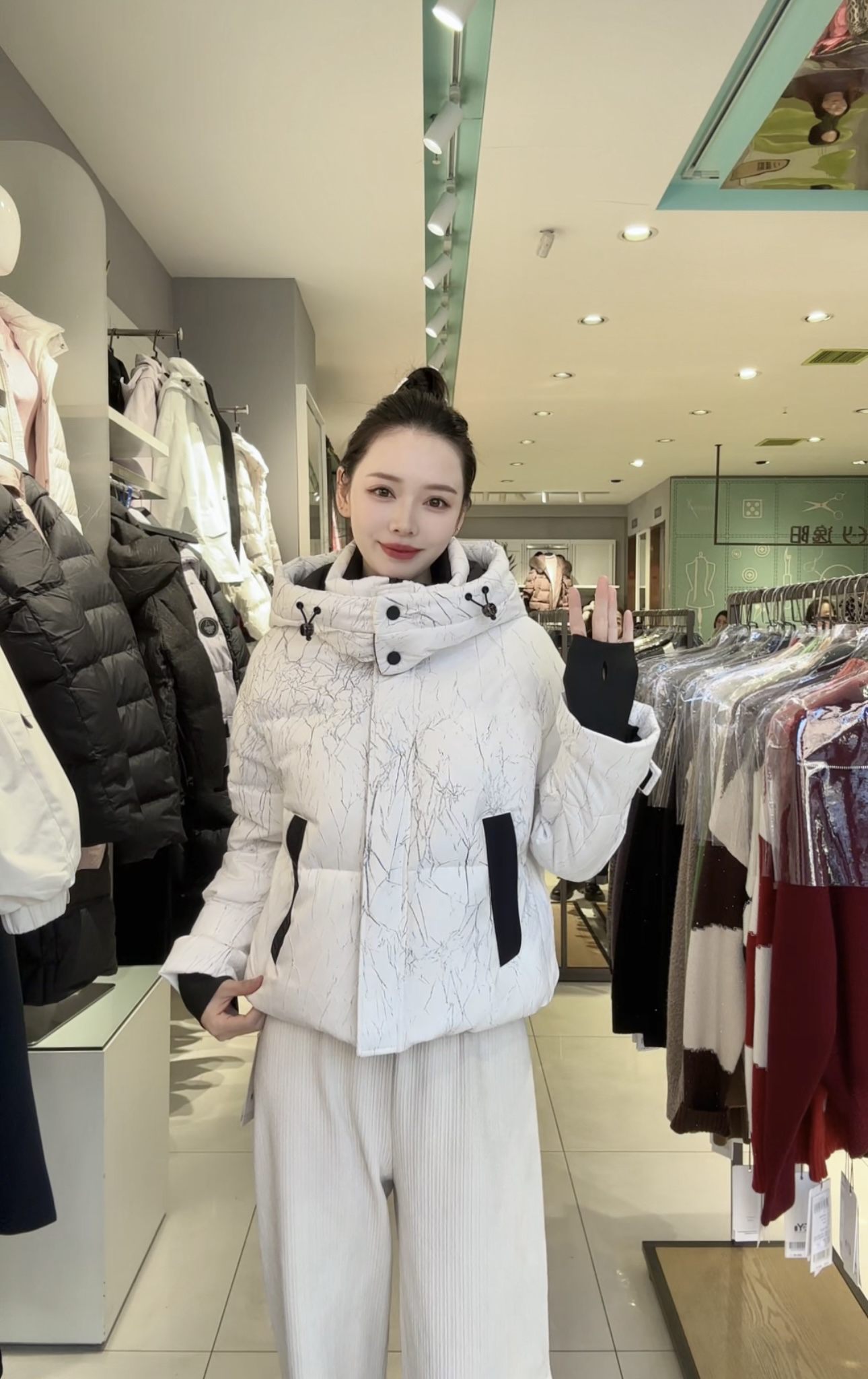 【反季时尚499-999】设计师款简约大气冬季外套