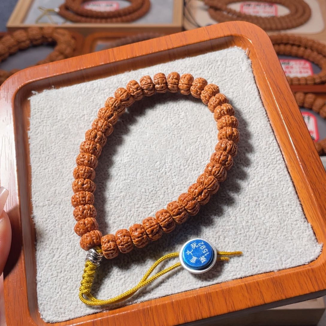 金刚菩提吊坠光*精品泰森10