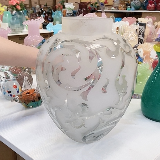 花瓶高30厘米口径8厘米