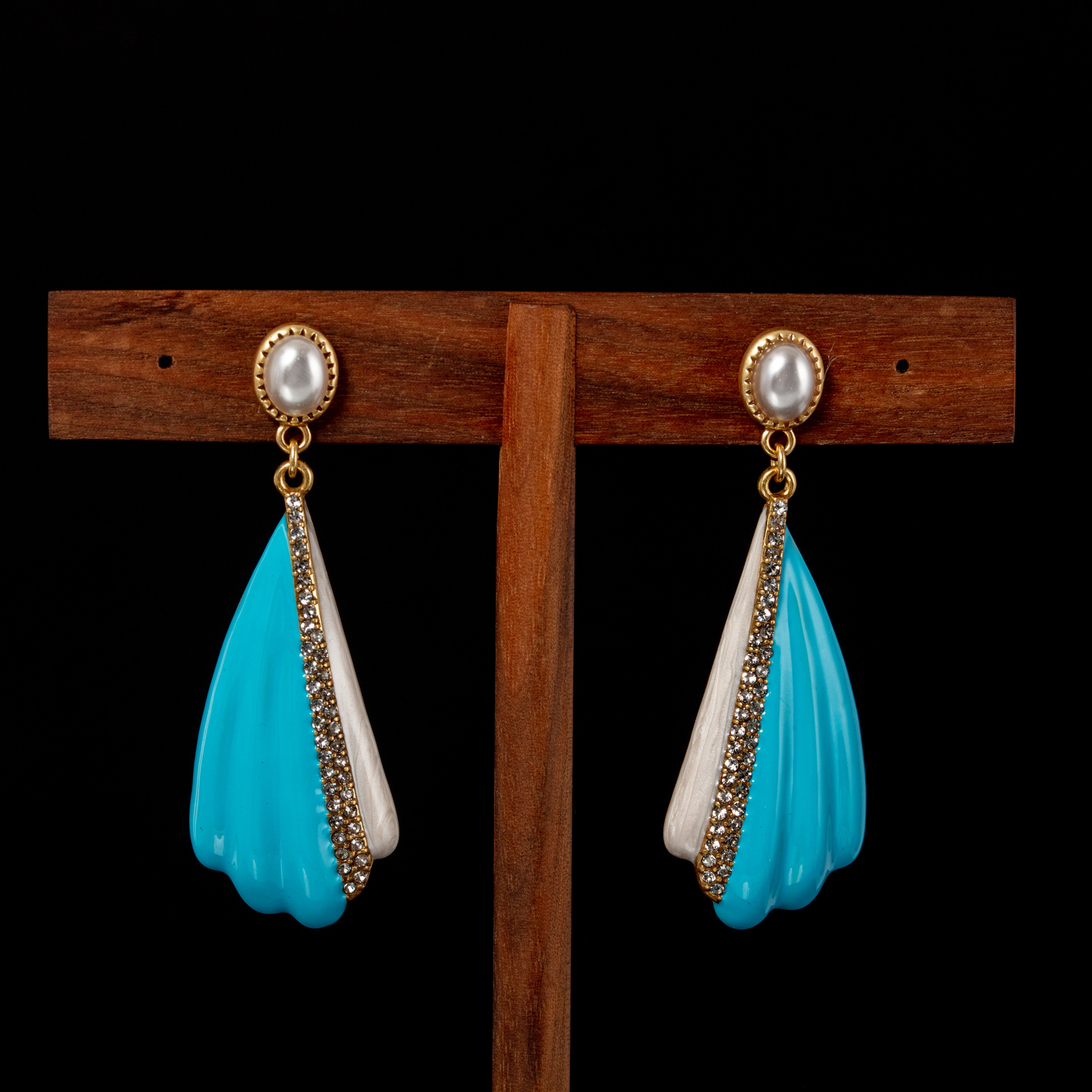 铜合金珐琅耳饰 蓝白贝状壳吊坠耳坠时尚清新甜美女式耳饰