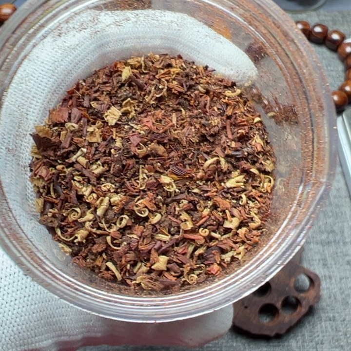 木海南红降50克碎料