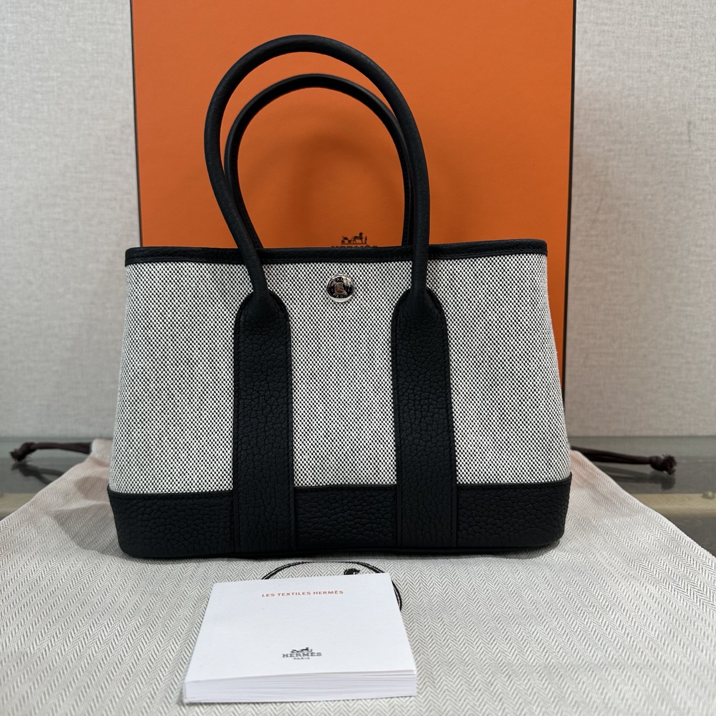 99新 Hermes/爱马仕 帆布拼皮mini花园手提包 31141