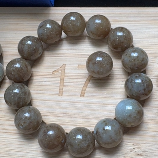 手链未镶嵌和田玉（糖玉）