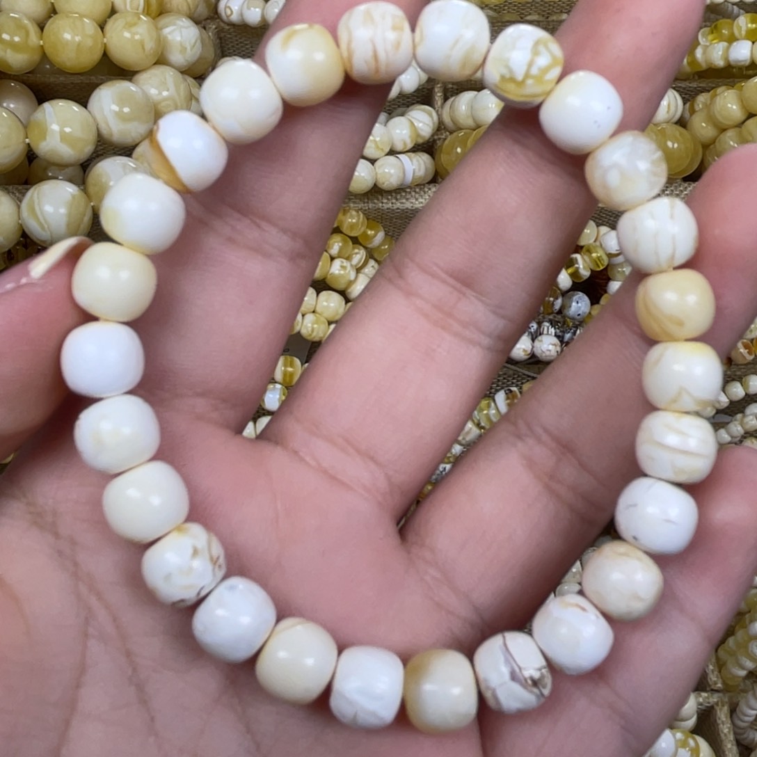 手绳琥珀未镶嵌8m