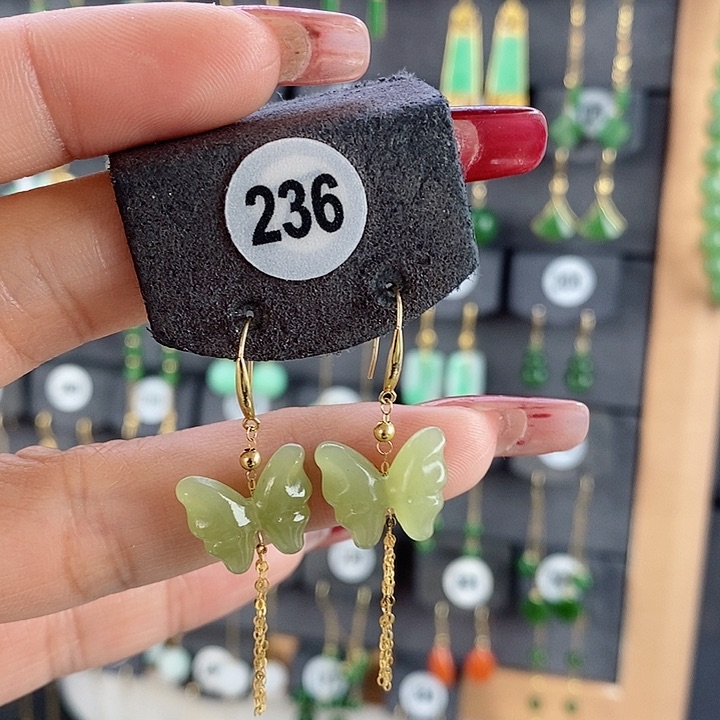 和田玉耳饰18K金镶嵌