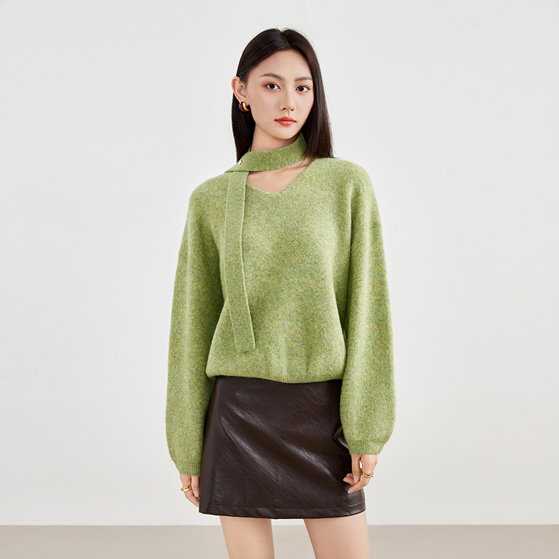 常规袖厚款常规V领休闲风女毛衣网红针织套头加厚RL25436R005