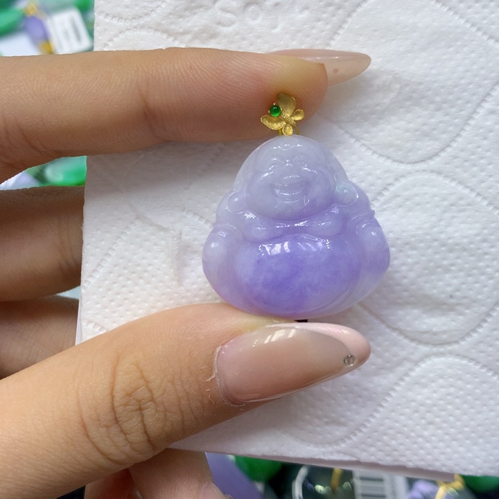 颈饰18K金镶嵌翡翠