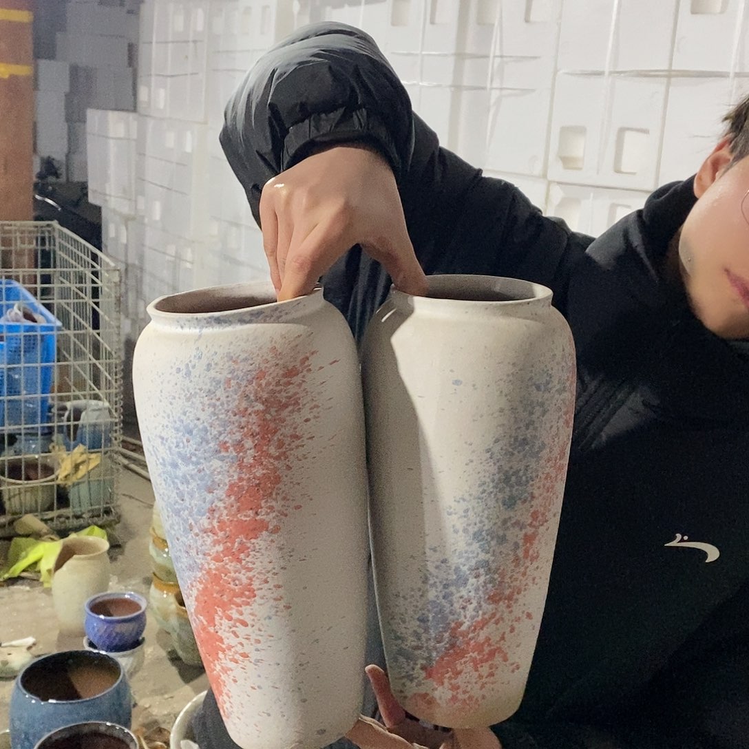 紫砂花盆瑕疵11/30fhh f f g