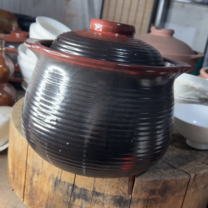 库存尾货土锅一套
