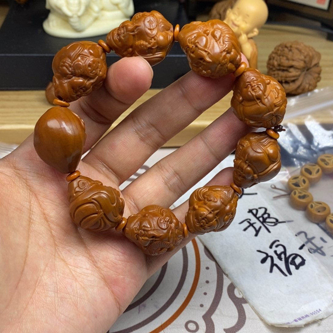 橄榄核手串/手链?*人橄榄核雕刻工艺宇