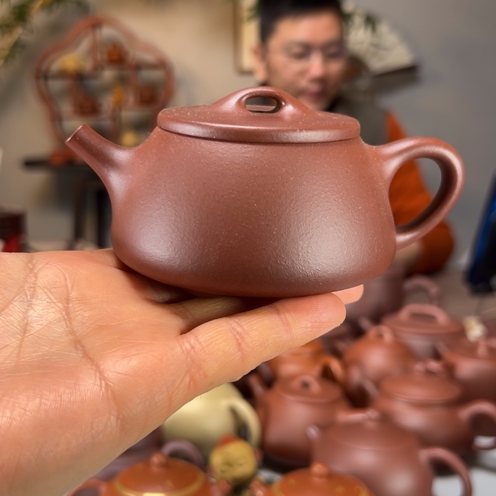 紫泥茶壶半手工宽口石瓢160毫升