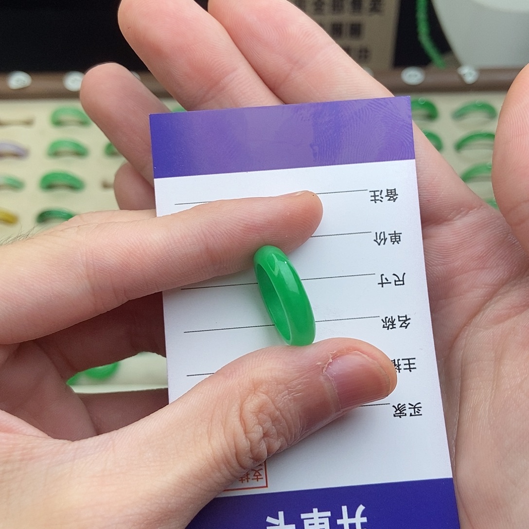 陌***生非金属高端精选一物一拍
