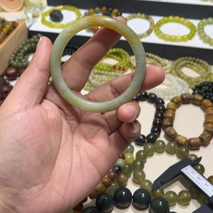 蛇纹石玉未镶嵌手链卡56.5 2号