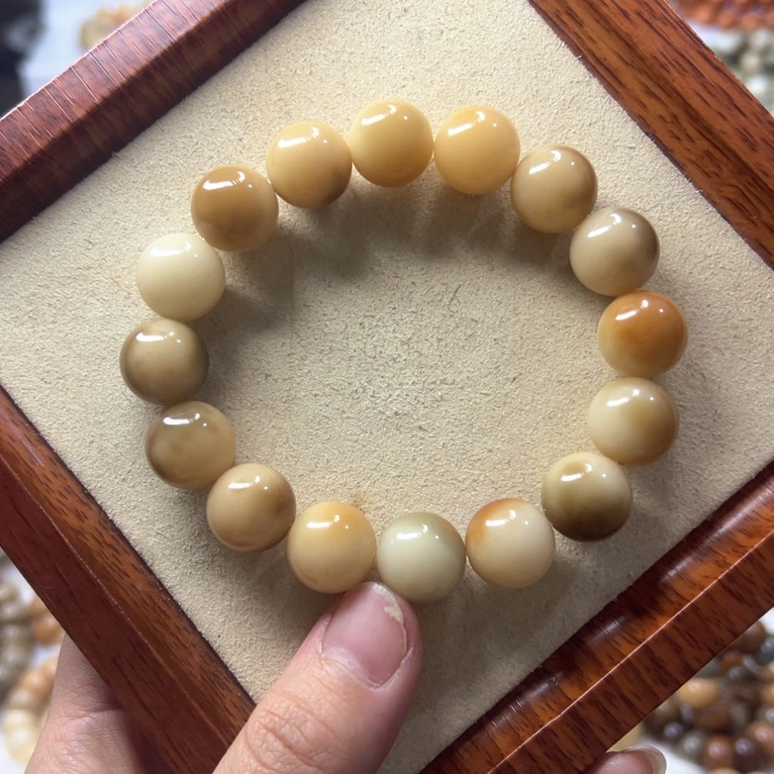 菩提根/象牙果手串O***e奶咖飘花