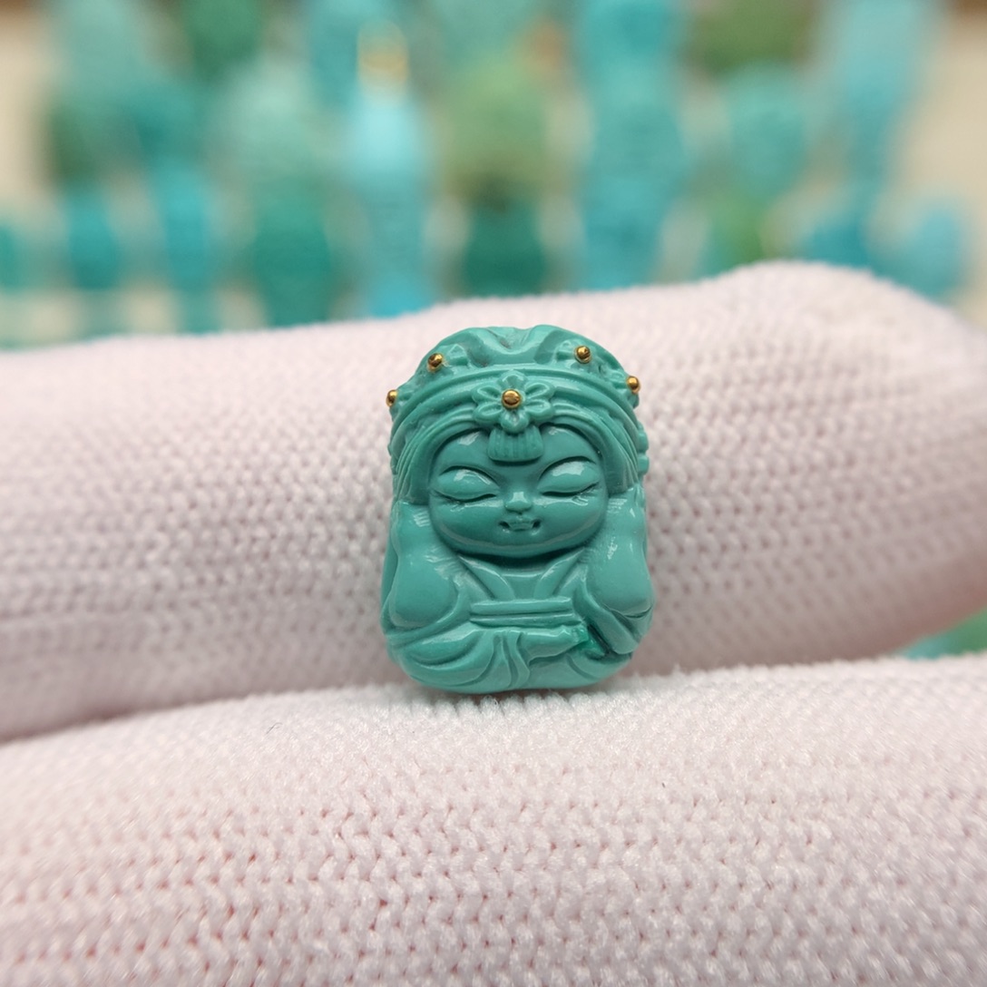 绿松石配饰未镶嵌