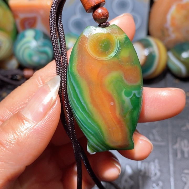 玛瑙/玉髓颈饰未镶嵌