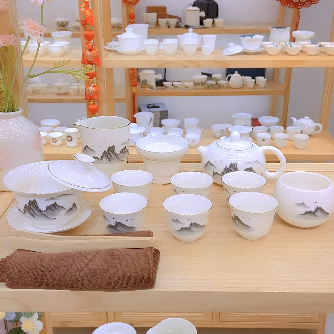 羊脂玉瓷茶具套装
