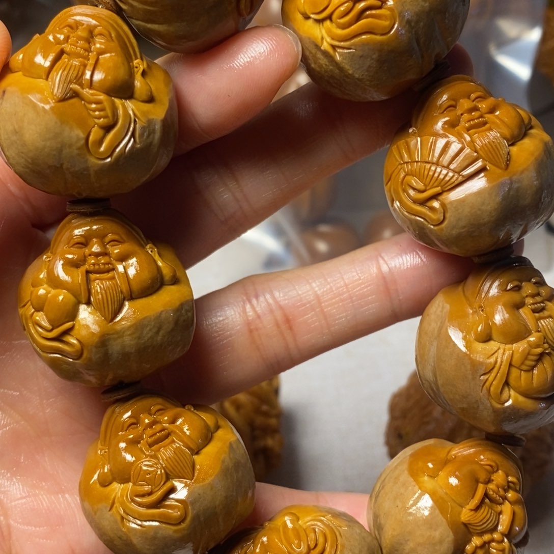 橄榄核手串/手链大*悠包衣财神