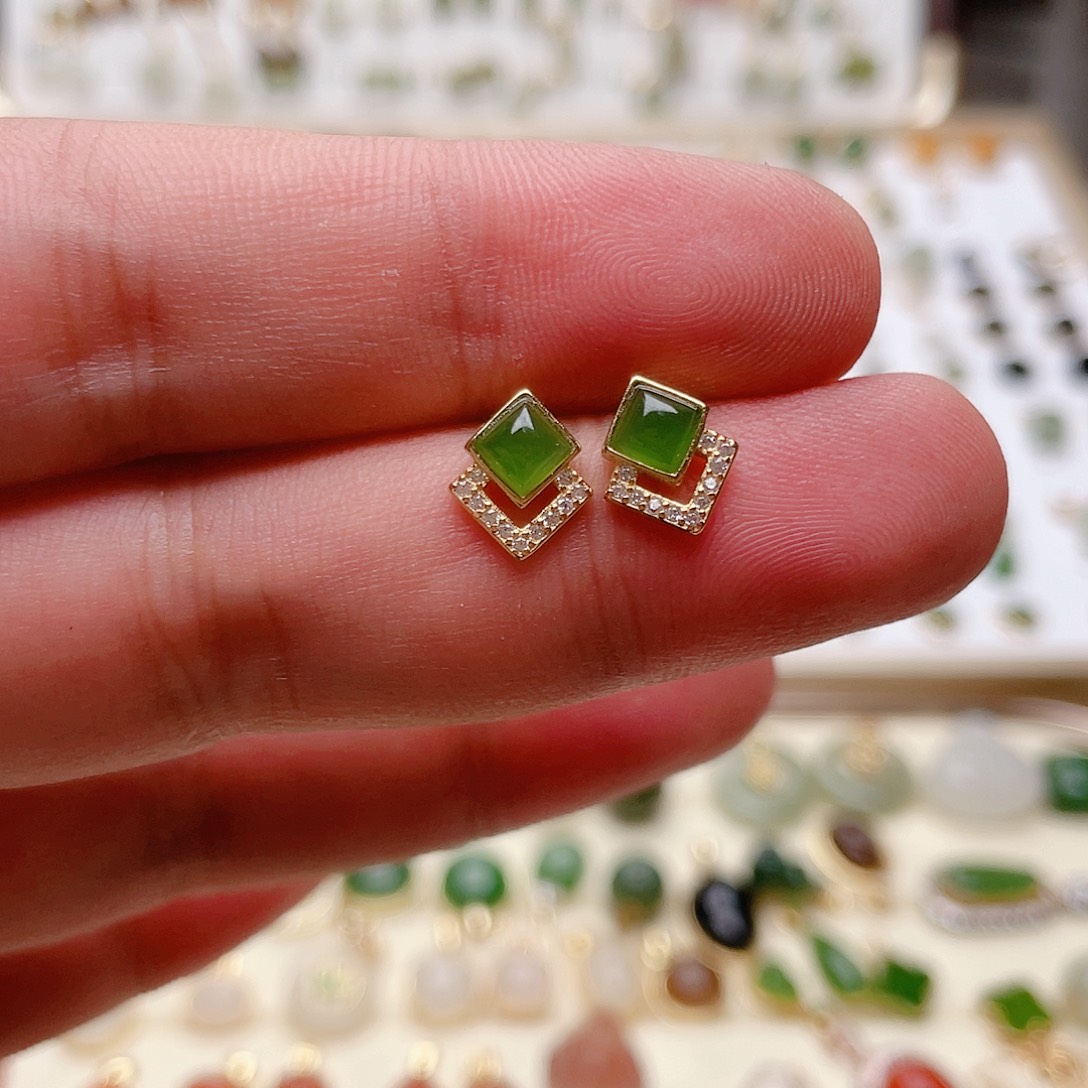 和田玉银S925镶嵌耳饰