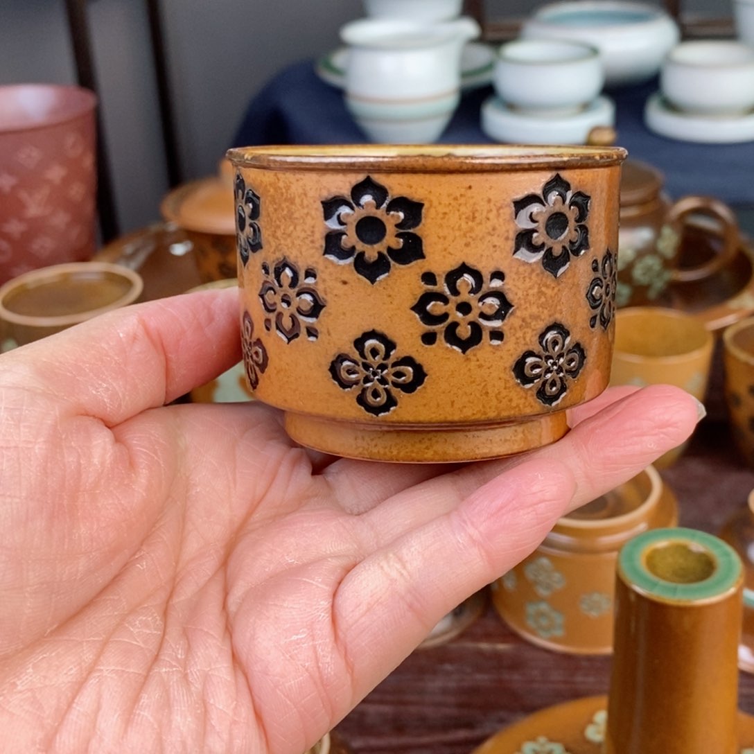 朱砂胎草木灰宝相花纹 小蓉天杯 不开片 