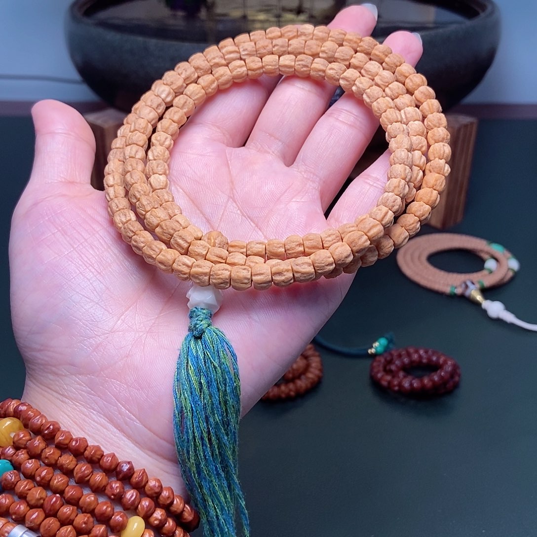 柏香籽/百香籽吊坠99.9