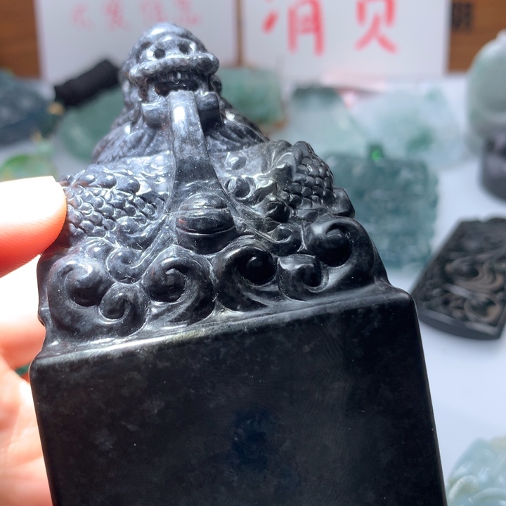 翡翠颈饰未镶嵌保真天然A货翡翠