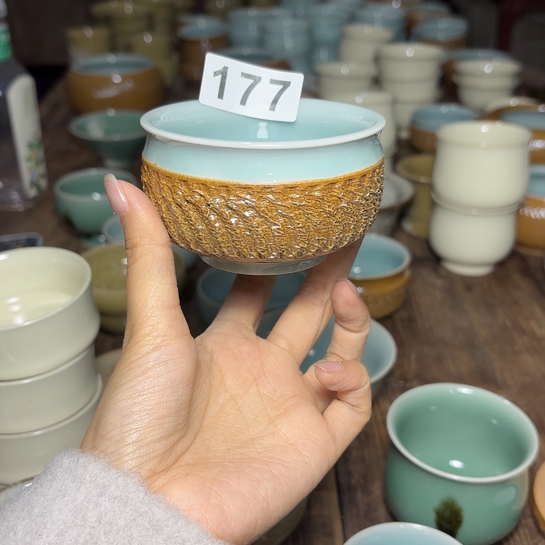 龙泉云间青瓷小米茶器