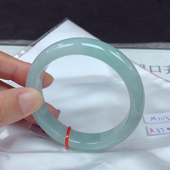 翡翠未镶嵌手镯57圈1588