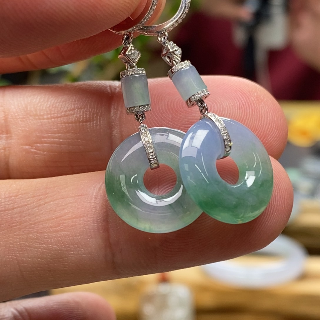 翡翠耳饰18K金镶嵌耳坠