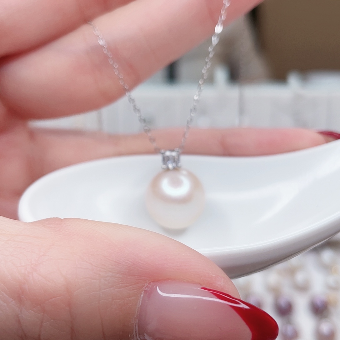 合金吊坠(赠链)淡水珍珠