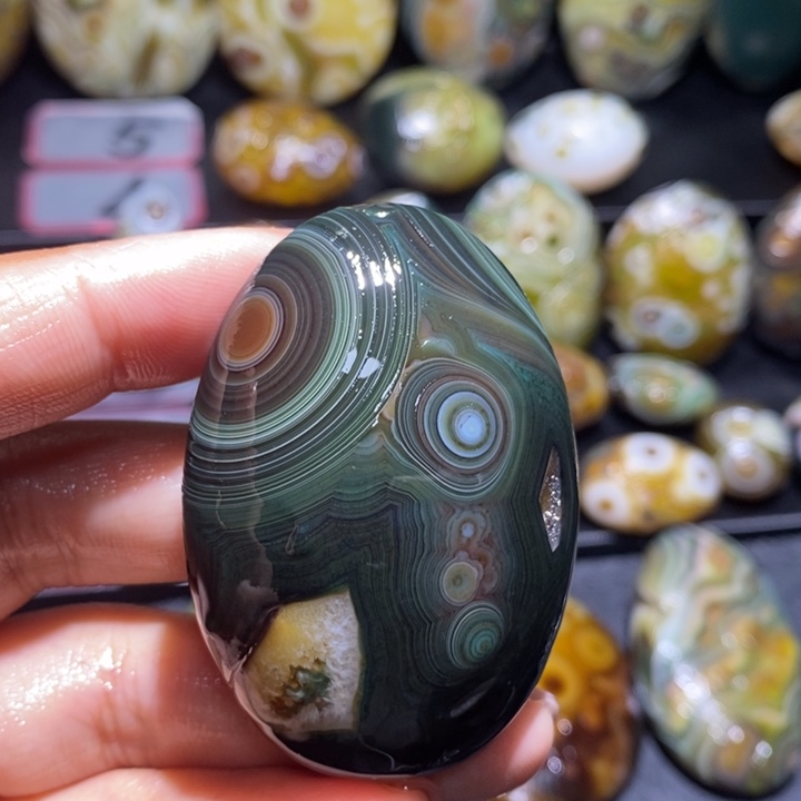 玛瑙/玉髓未镶嵌珠宝奇石5