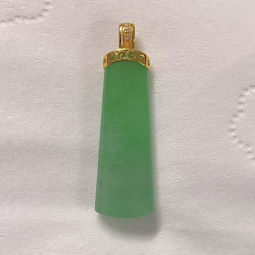【瑜德翡翠】天然缅甸A货翡翠18k金镶嵌无事柱