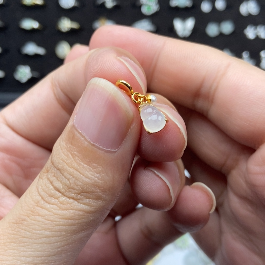 翡翠银S925镶嵌颈饰