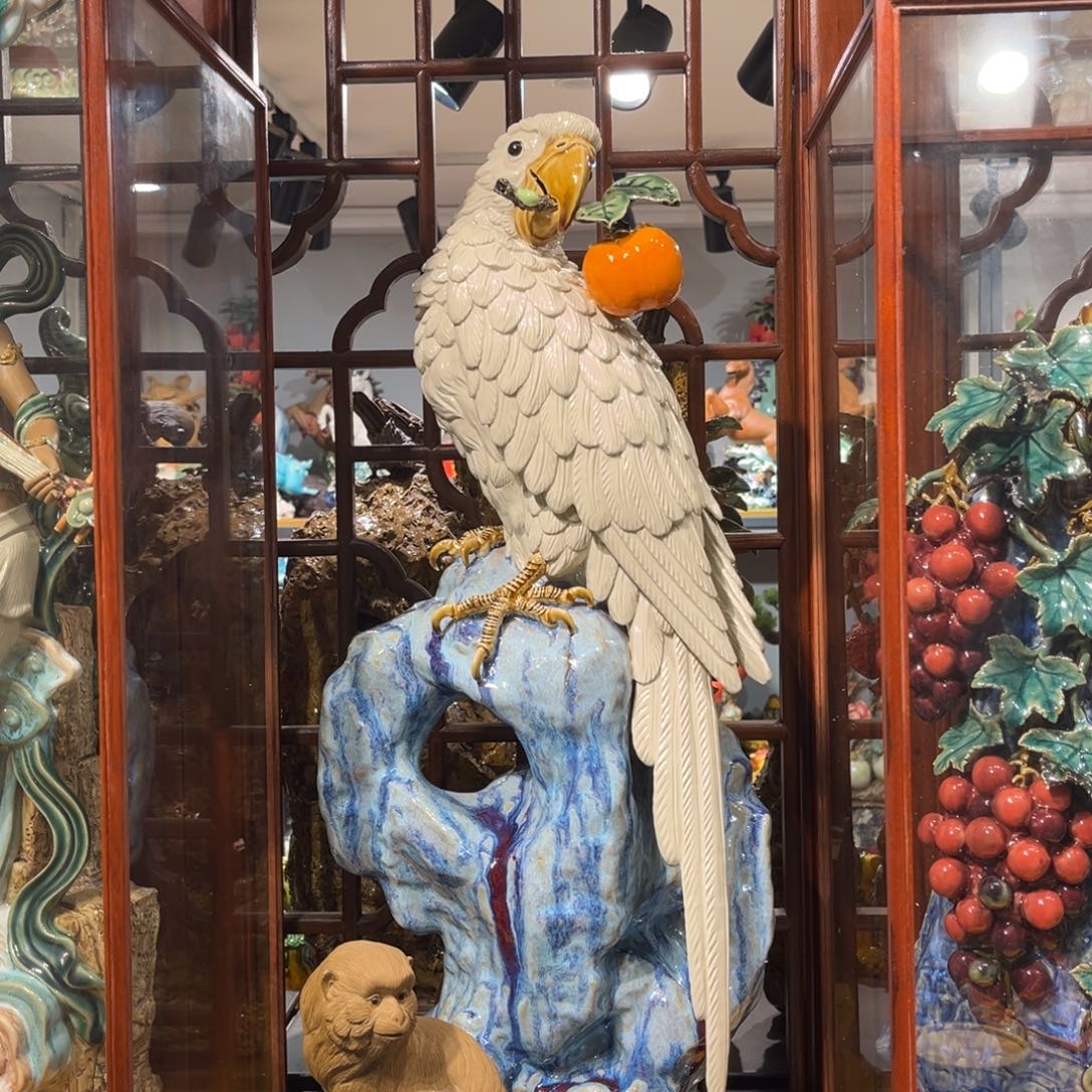 宝***牛陶瓷限量鹦鹉柿子款配底座