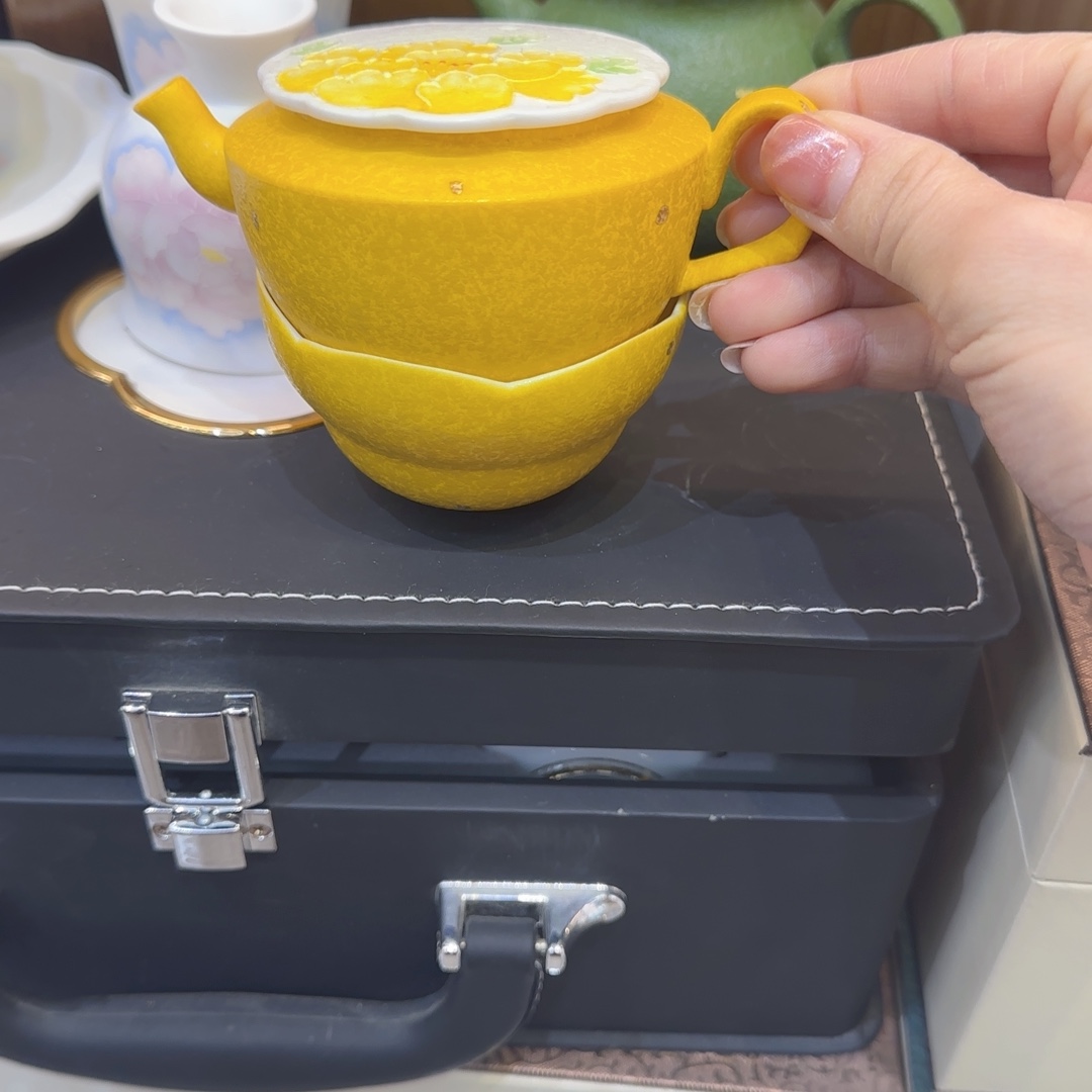 兰***雅两点才回来吧现在你