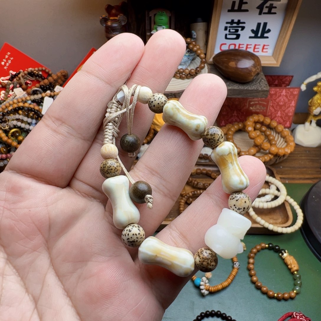 菩提根/象牙果手串