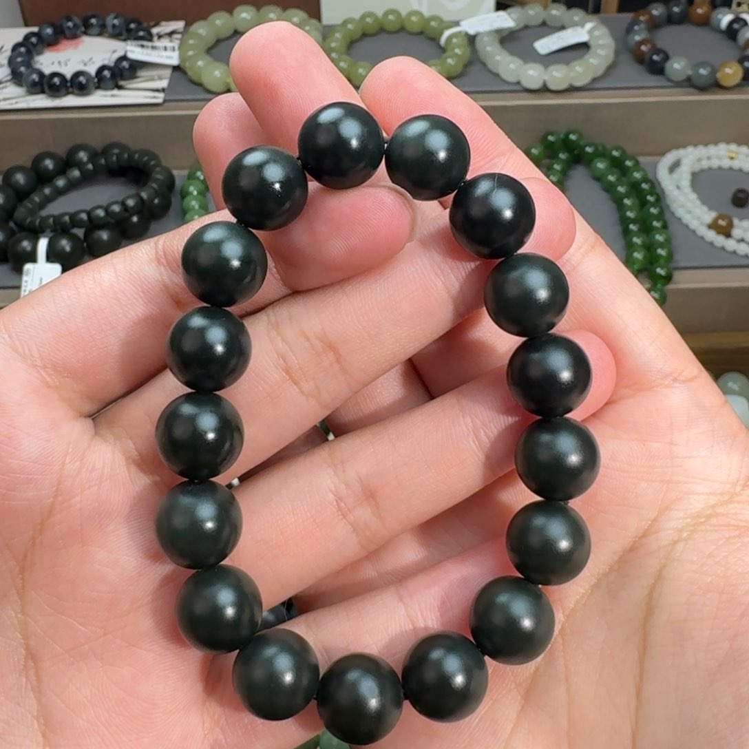 未镶嵌手链和田玉@***鱼