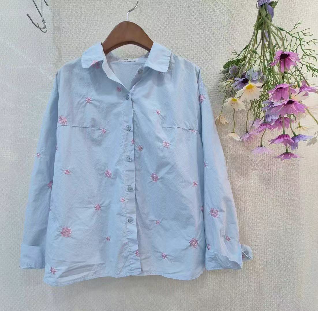 东大门正品-蓝色粉花小雏菊衬衫 （no退no换）