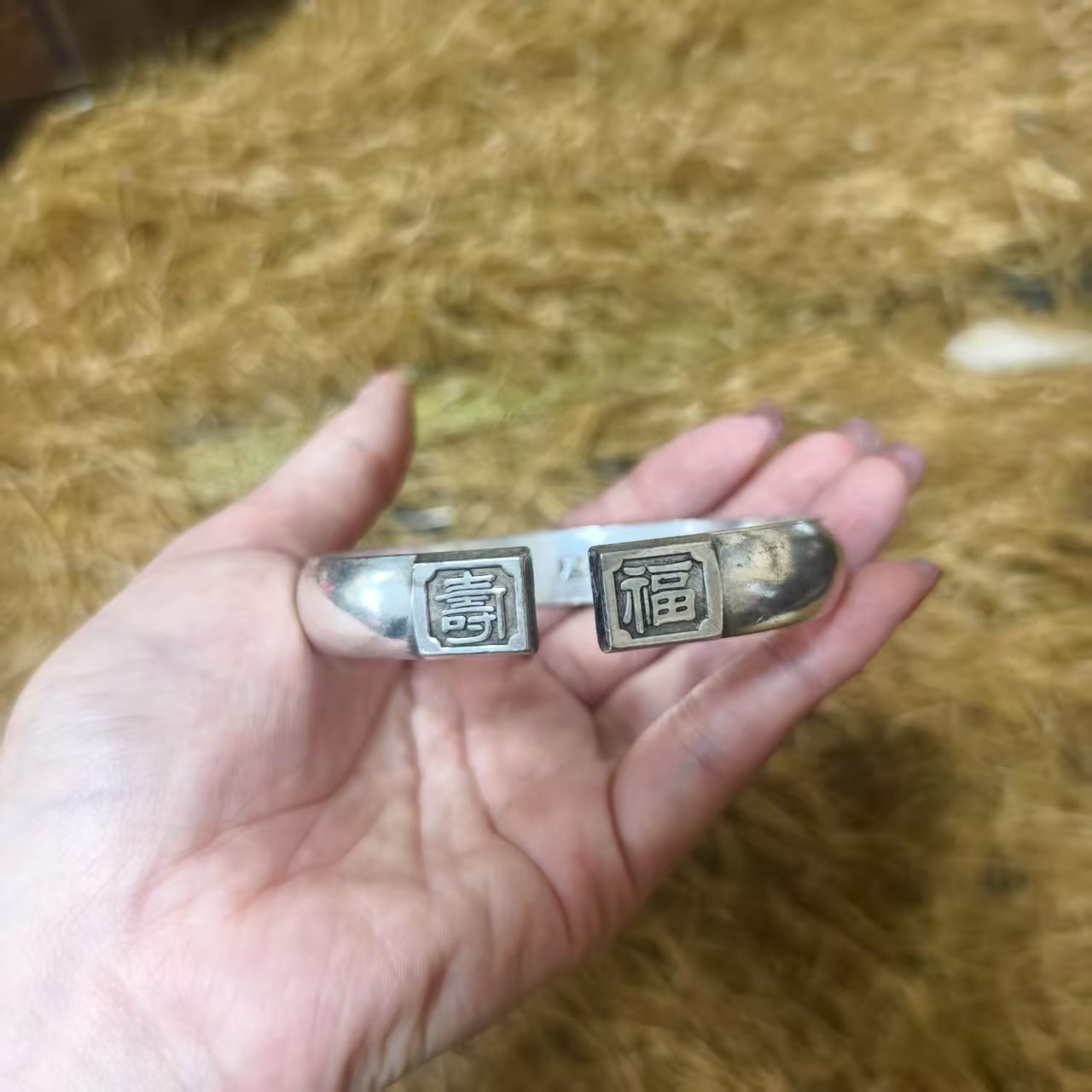 1个现代工艺品摆件HP110现代复古摆件110