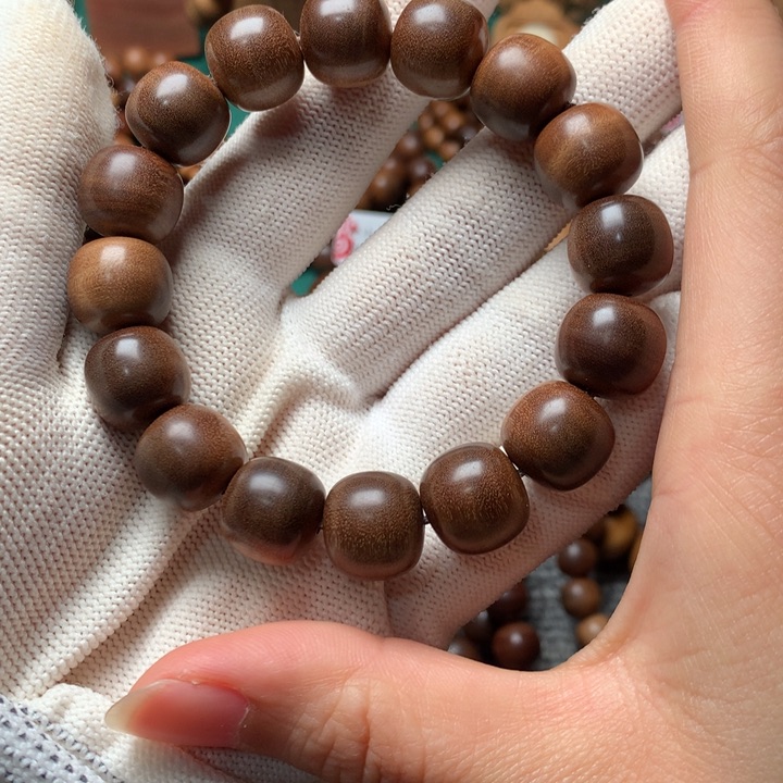 檀香木手串/手链老山檀香1.3*1.4