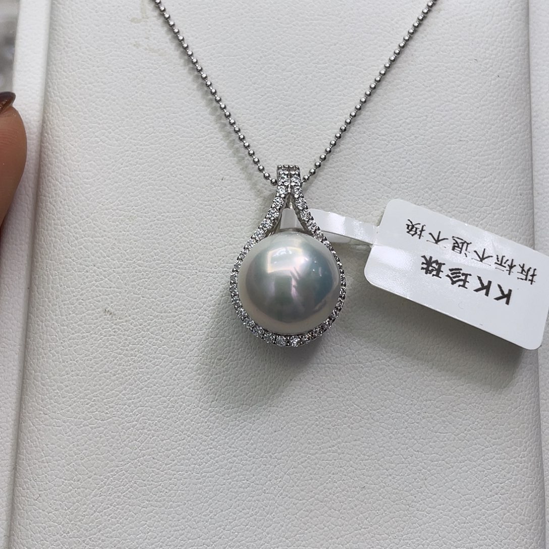银S925镶嵌淡水珍珠吊坠(赠链)