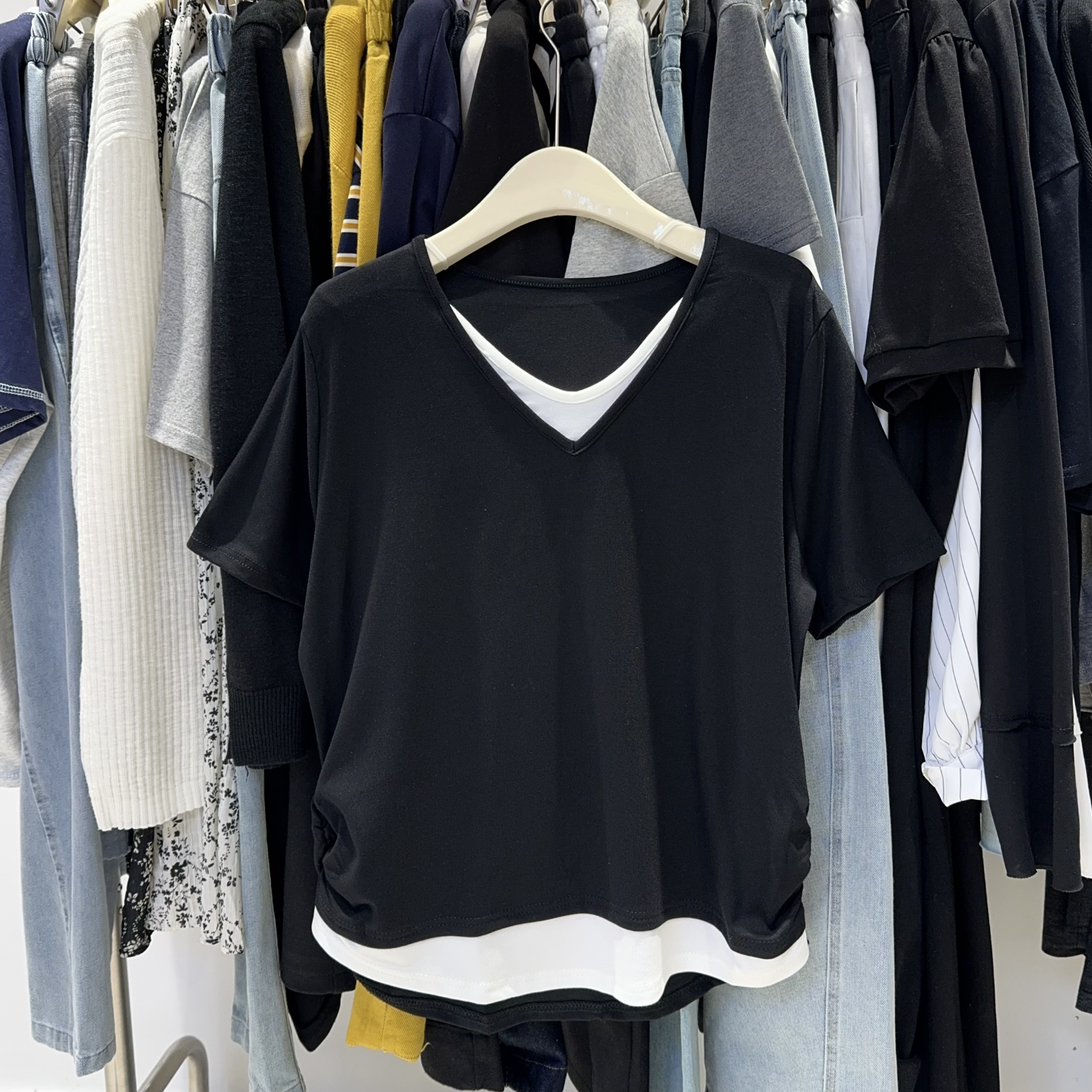 （十八家）2561假两件超显瘦短袖