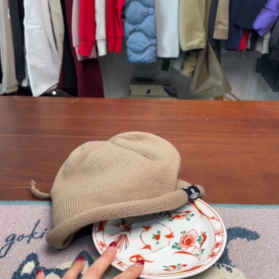 瓷片49。。。。。。。。。。。。。。。。。。。