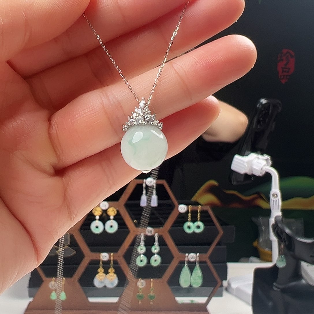 银S925镶嵌翡翠耳饰