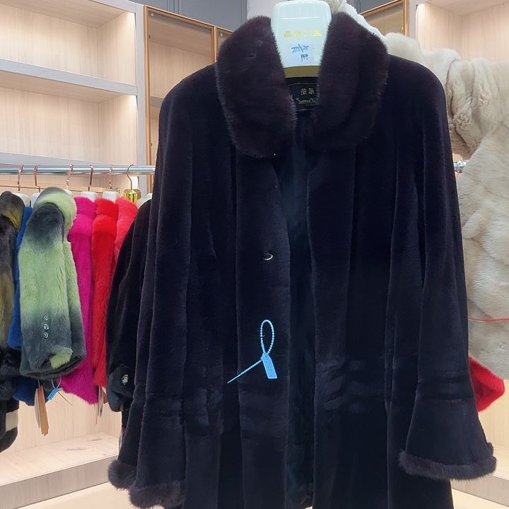 紫色貂绒大衣yh0593