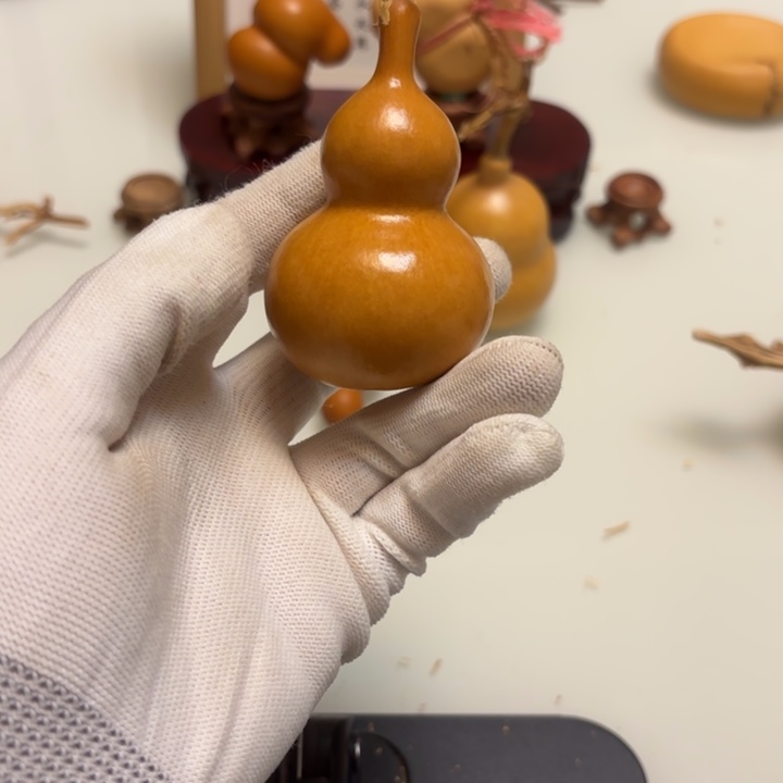 V***V天然手捻老皮葫芦