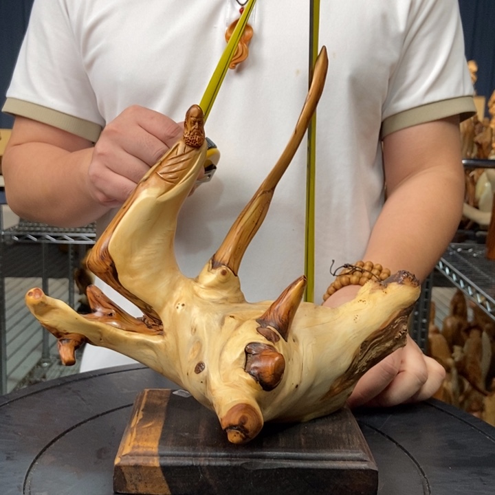 柏木（崖柏）随型摆件