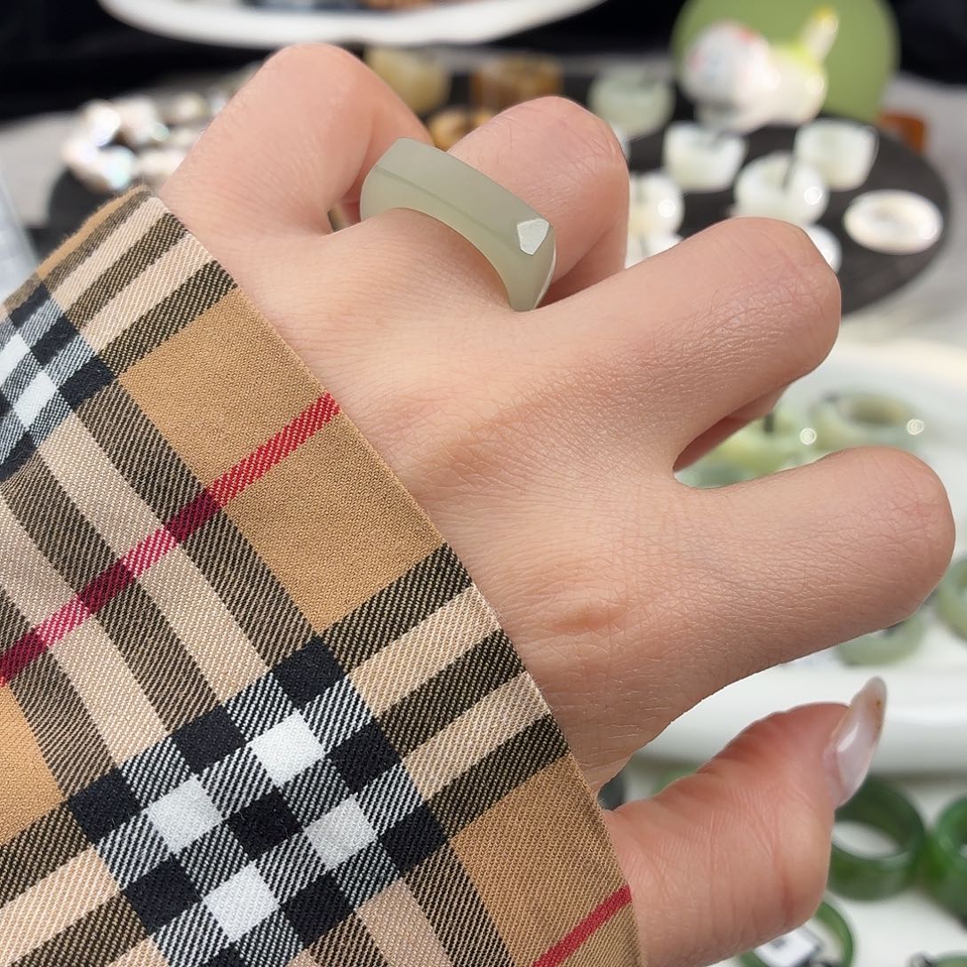 和田玉未镶嵌戒指S101冰晴窄马鞍17.3