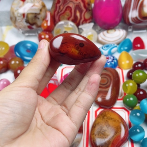 玛瑙/玉髓耳饰未镶嵌