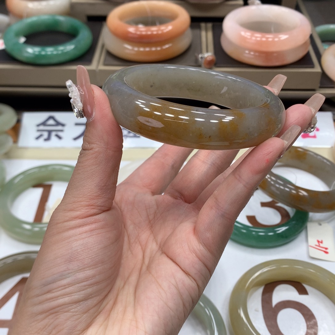 石英质玉未镶嵌手镯用****5